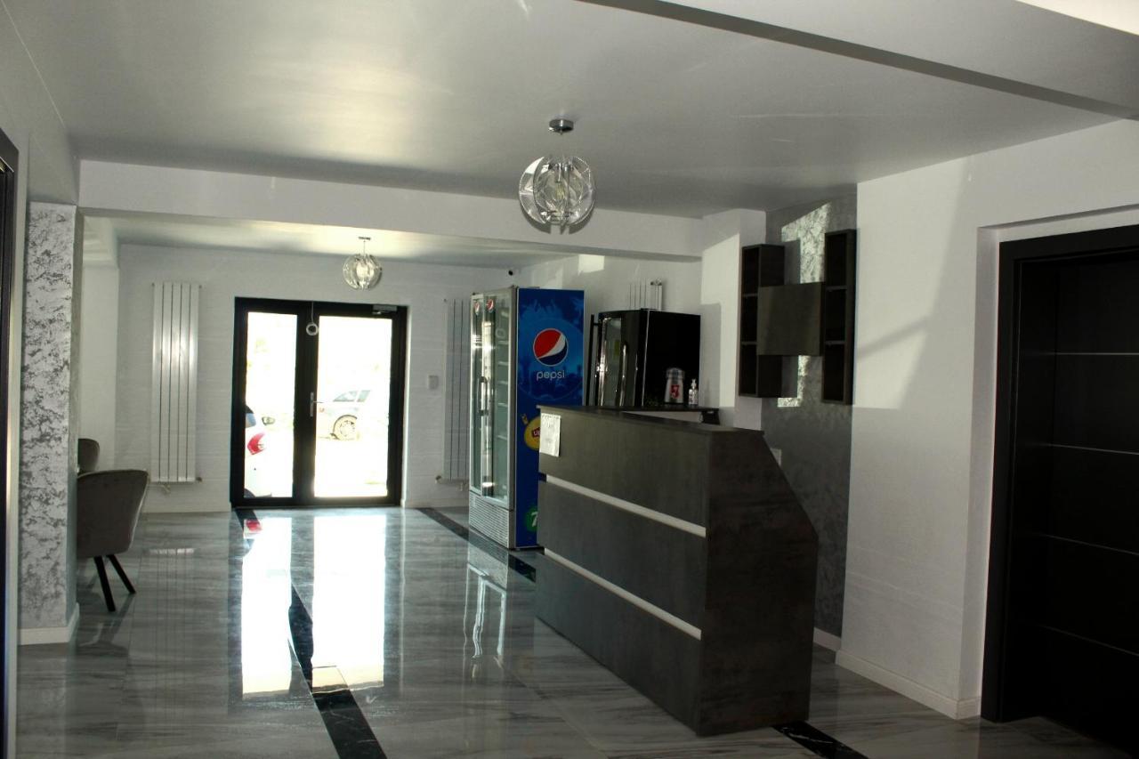 Ren Litoral Hotell Năvodari Exteriör bild